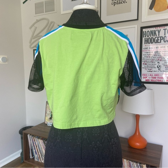 Chris Brown's Black Pyramid Color Block Mesh Short Sleeve Crop Top Women's M - Picture 2 of 5